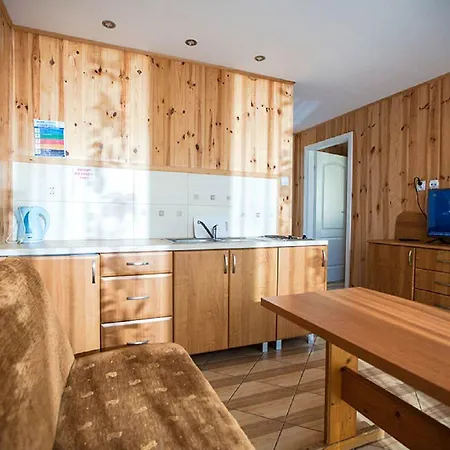 Amber リゾート レバル