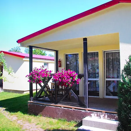 Amber Semesteranläggning (resort) 2*