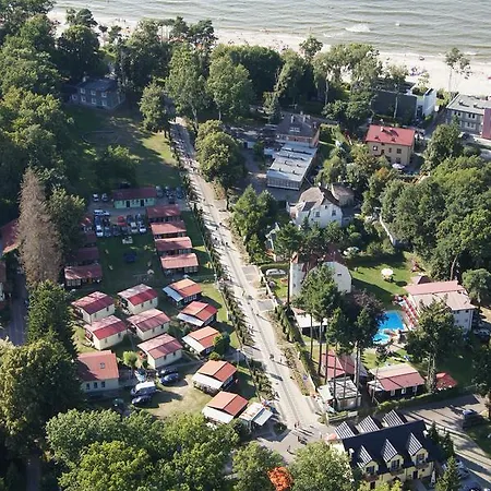 リゾート Amber レバル